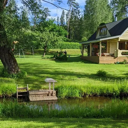 Ferienhaus Intsikurmu Veski Saunamaja - Sauna Inclusive Põlva
